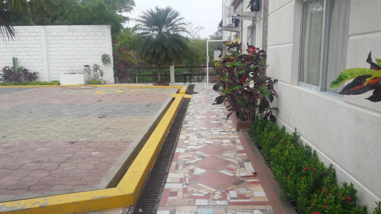 Hotel Paradise Beach Playas Exterior photo